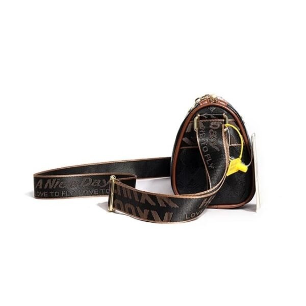 Women’s Lightweight PU Leather Crossbody Handbag – Adjustable Strap Zipper Shoulder Bag